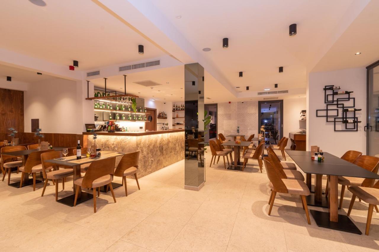 Hotel Batuda Спліт Екстер'єр фото